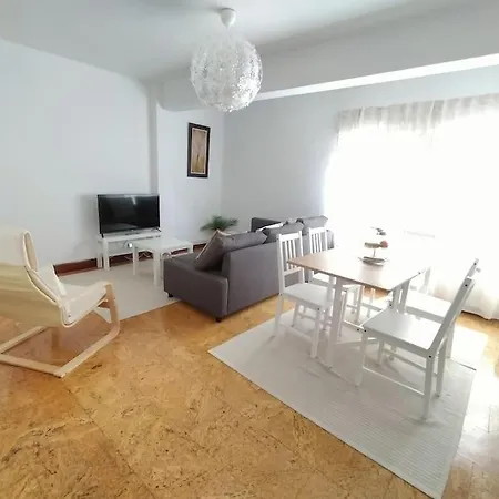 Soleado 8 Personas En * Santona